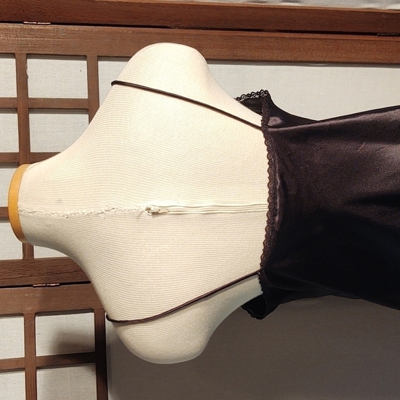 Vintage Intimate Moments Black Lace Beaded Slip Dress / Nightgown Sz M - Picture 7 of 11